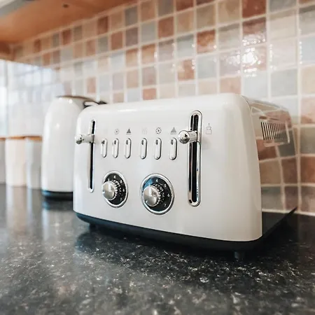 Stylish Spacious In Redcar Holiday home Redcar